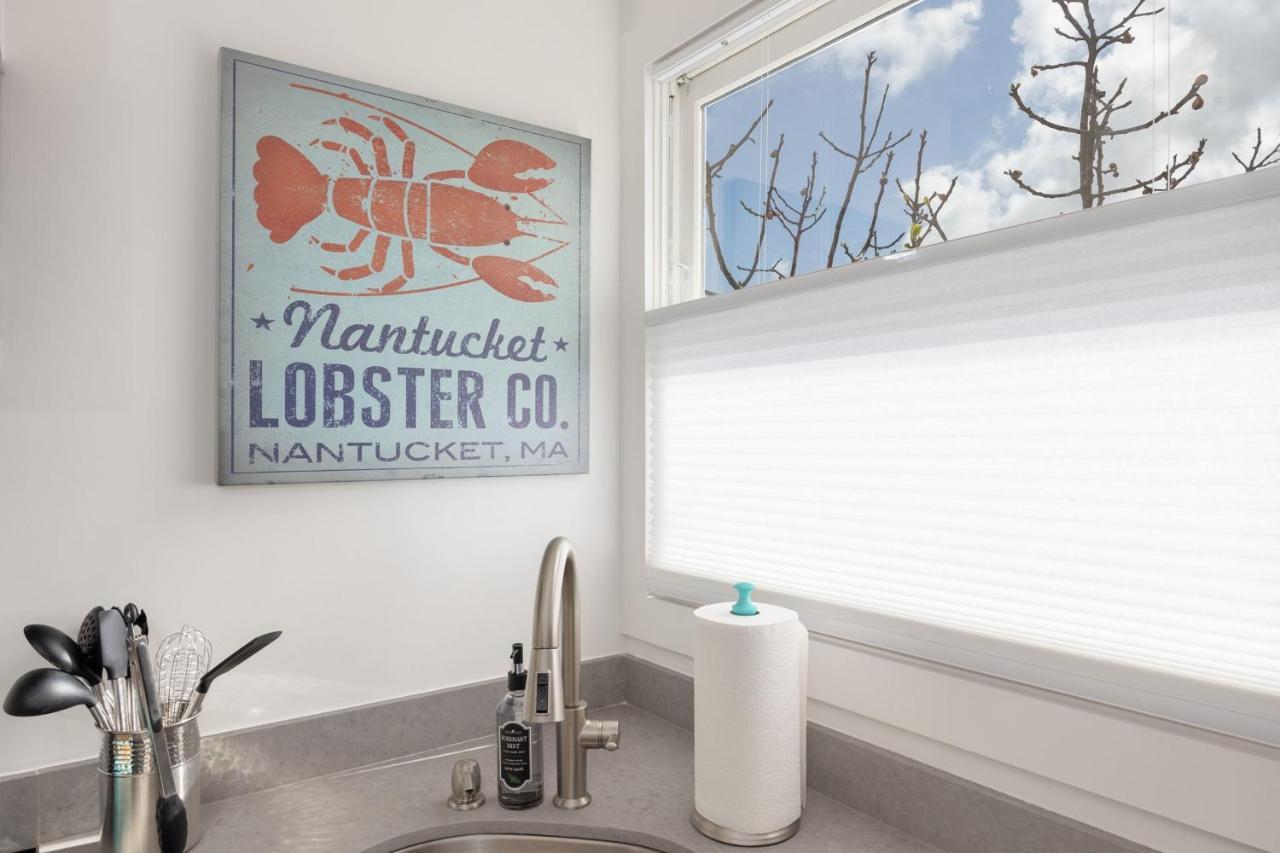 Nantucket Penthouse - Walk To Restaurants Beaches Activies & So Much More هالف موون باي، سان ماتيو، كاليفورنيا المظهر الخارجي الصورة
